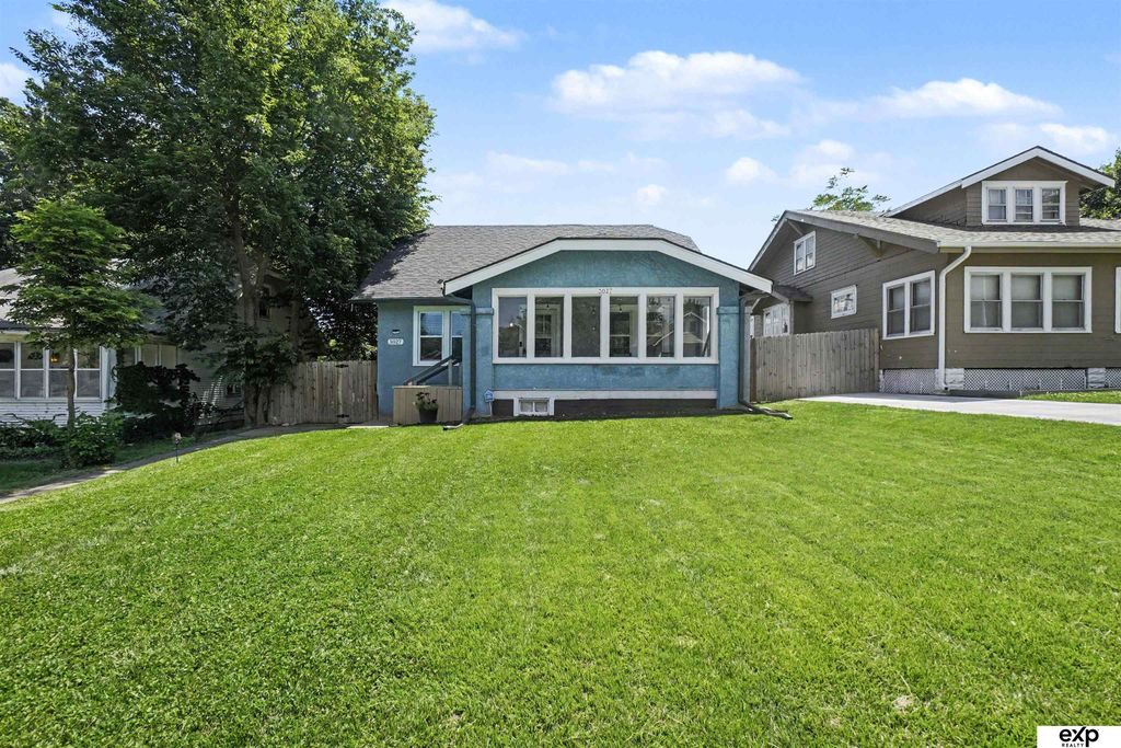 3027 Arcadia Avenue, Omaha, NE 68111
