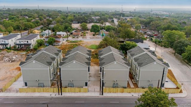 1510 S Walters 103,104, San Antonio, TX 78210