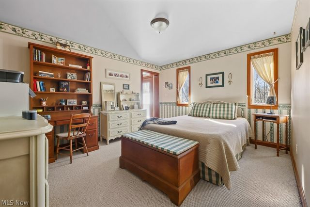 6122 Frederick Avenue NE, Alliance, OH 44601