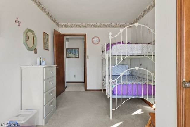 6122 Frederick Avenue NE, Alliance, OH 44601