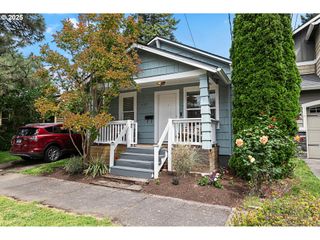 927 N Baldwin St, Portland, OR 97217