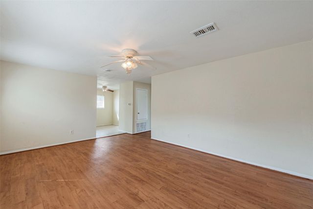 3344 Scotch Moss Lane, La Porte, TX 77571