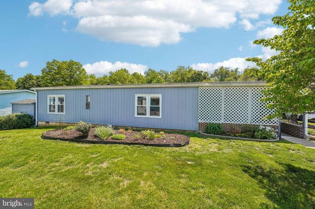 713 CYPRESS CT, North Wales, PA 19454