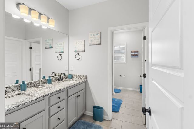 1553 Dover Creek Lane, Lawrenceville, GA 30045