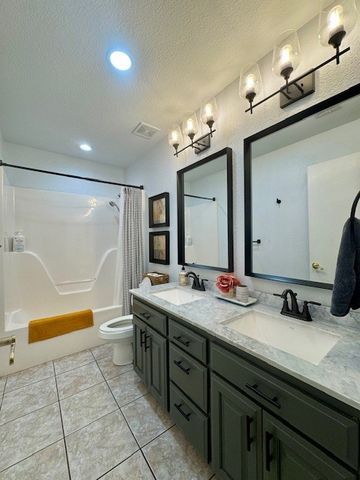 16597 Birch Lane, Rogers, AR 72756