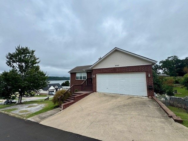 16597 Birch Lane, Rogers, AR 72756