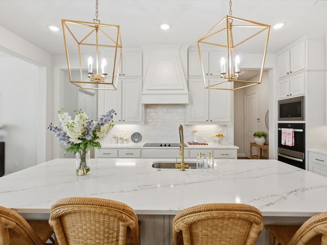 9017 Dove Hollow Road, New Fairview, TX 76247