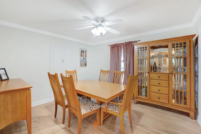4445 Coral DRIVE, Brookfield, WI 53045