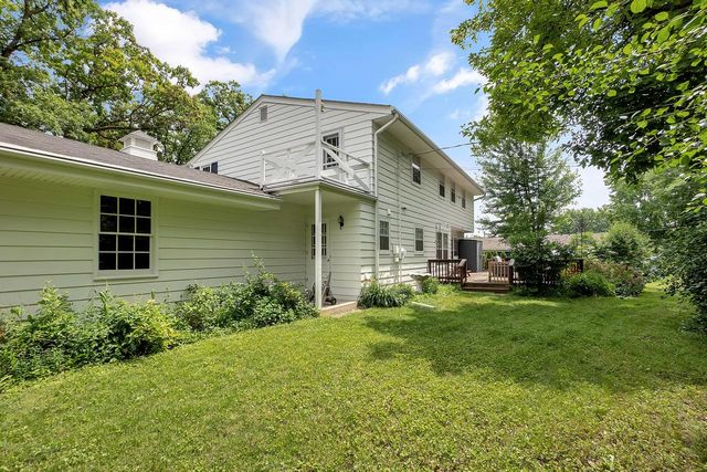 4445 Coral DRIVE, Brookfield, WI 53045