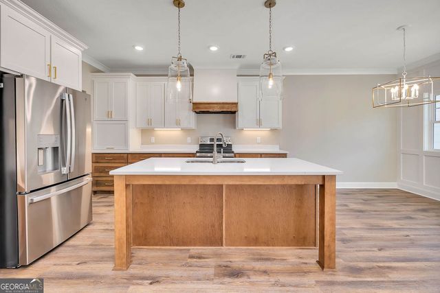 1134 River Oaks Road, Brunswick, GA 31523