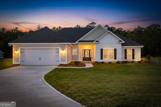 1134 River Oaks Road, Brunswick, GA 31523