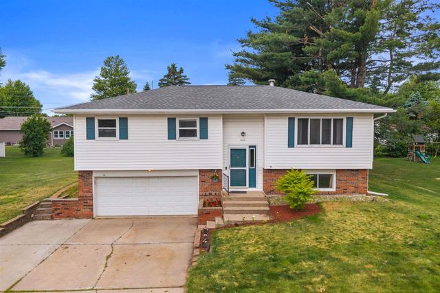 1410 17th Street South, Wisconsin Rapids, WI 54494