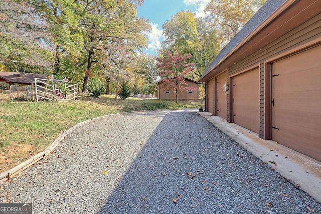 2734 Hidden Valley Road, Hiawassee, GA 30546