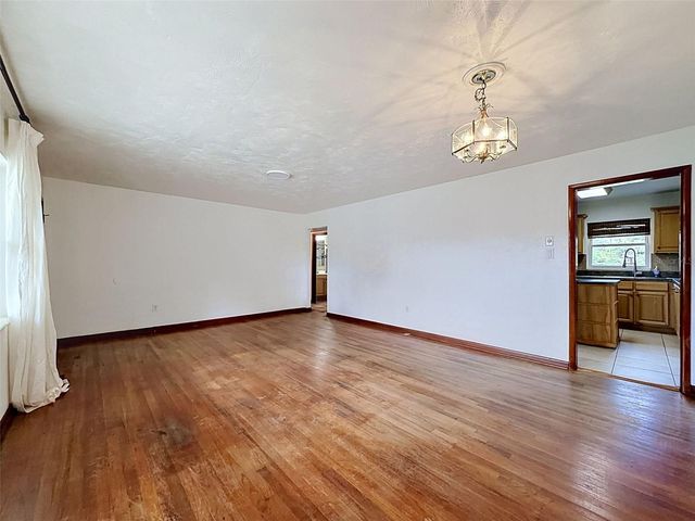 2518 W NORTH STREET, Tampa, FL 33614
