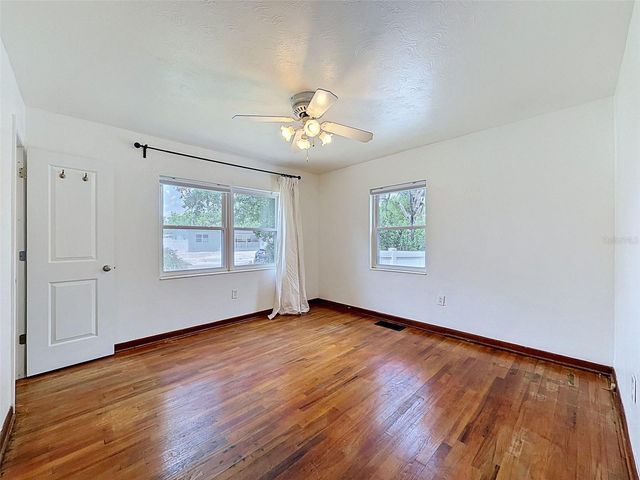 2518 W NORTH STREET, Tampa, FL 33614