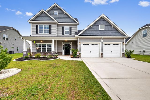 130 Fullcrest Court, Raeford, NC 28376