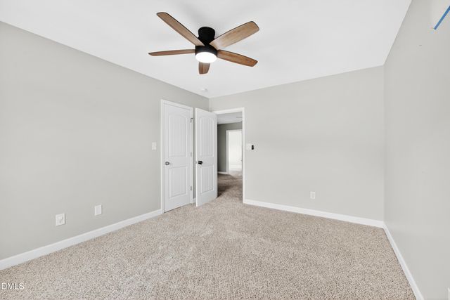 130 Fullcrest Court, Raeford, NC 28376