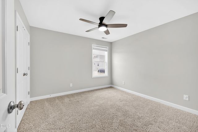 130 Fullcrest Court, Raeford, NC 28376
