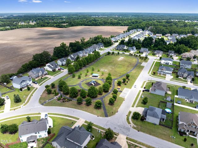 130 Fullcrest Court, Raeford, NC 28376