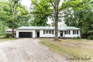 895 S Ransom Road, White Cloud, MI 49349