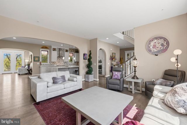 2926 MILL ISLAND PKWY, Frederick, MD 21701