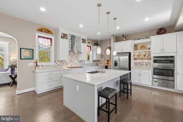 2926 MILL ISLAND PKWY, Frederick, MD 21701