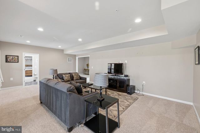 2926 MILL ISLAND PKWY, Frederick, MD 21701