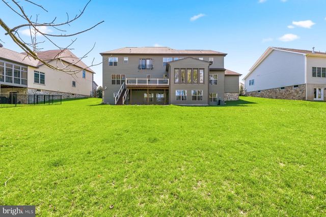 2926 MILL ISLAND PKWY, Frederick, MD 21701