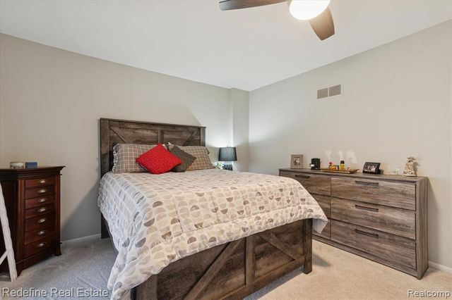 50340 Helfer Boulevard, Wixom, MI 48393