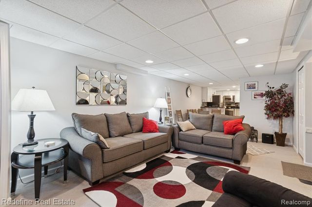 50340 Helfer Boulevard, Wixom, MI 48393