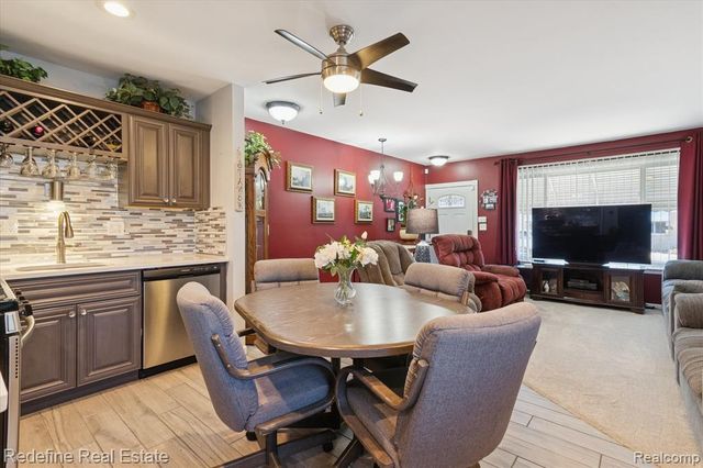 50340 Helfer Boulevard, Wixom, MI 48393