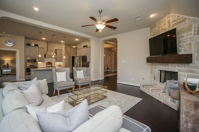 6243 Garden Lakes Lane, Sugar Land, TX 77479