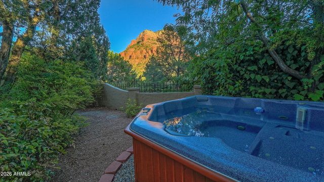 228 CABALLO Drive, Sedona, AZ 86336
