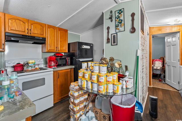 3796 Old Reaves Ferry Rd., Conway, SC 29526