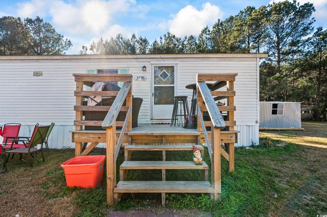 3796 Old Reaves Ferry Rd., Conway, SC 29526
