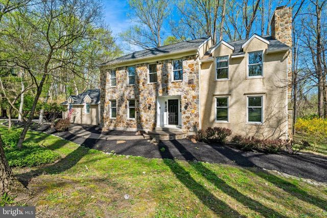 1 ARDMOOR LN, Chadds Ford, PA 19317