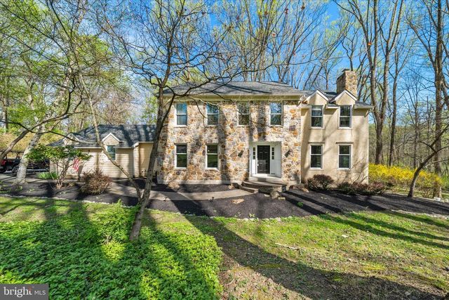 1 ARDMOOR LN, Chadds Ford, PA 19317