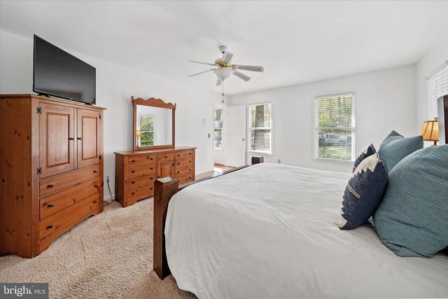 1 ARDMOOR LN, Chadds Ford, PA 19317