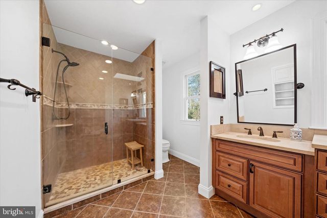 1 ARDMOOR LN, Chadds Ford, PA 19317