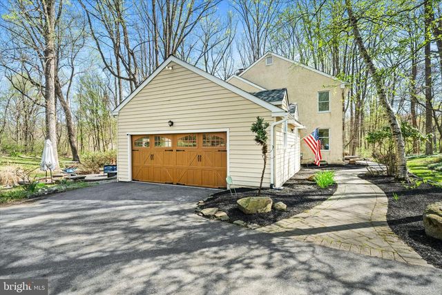 1 ARDMOOR LN, Chadds Ford, PA 19317