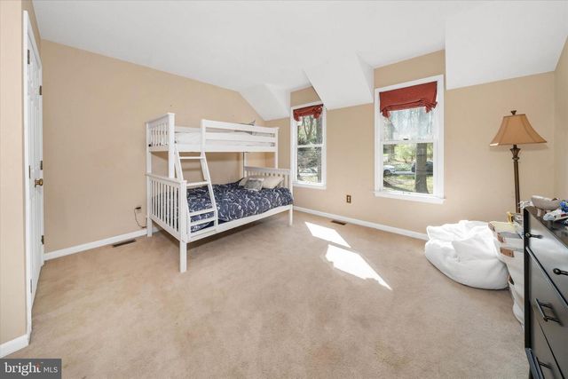 1 ARDMOOR LN, Chadds Ford, PA 19317