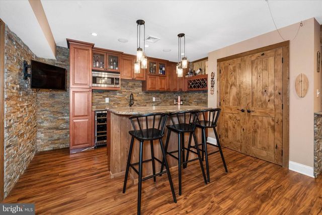 1 ARDMOOR LN, Chadds Ford, PA 19317