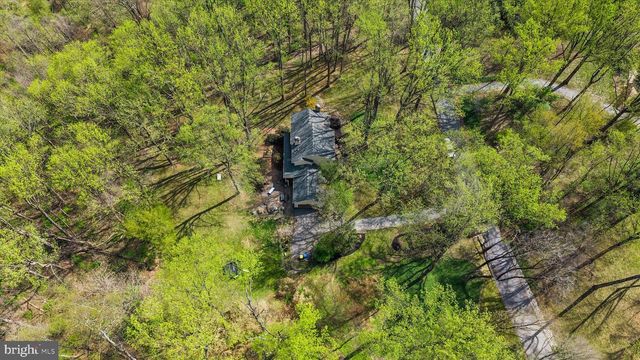 1 ARDMOOR LN, Chadds Ford, PA 19317