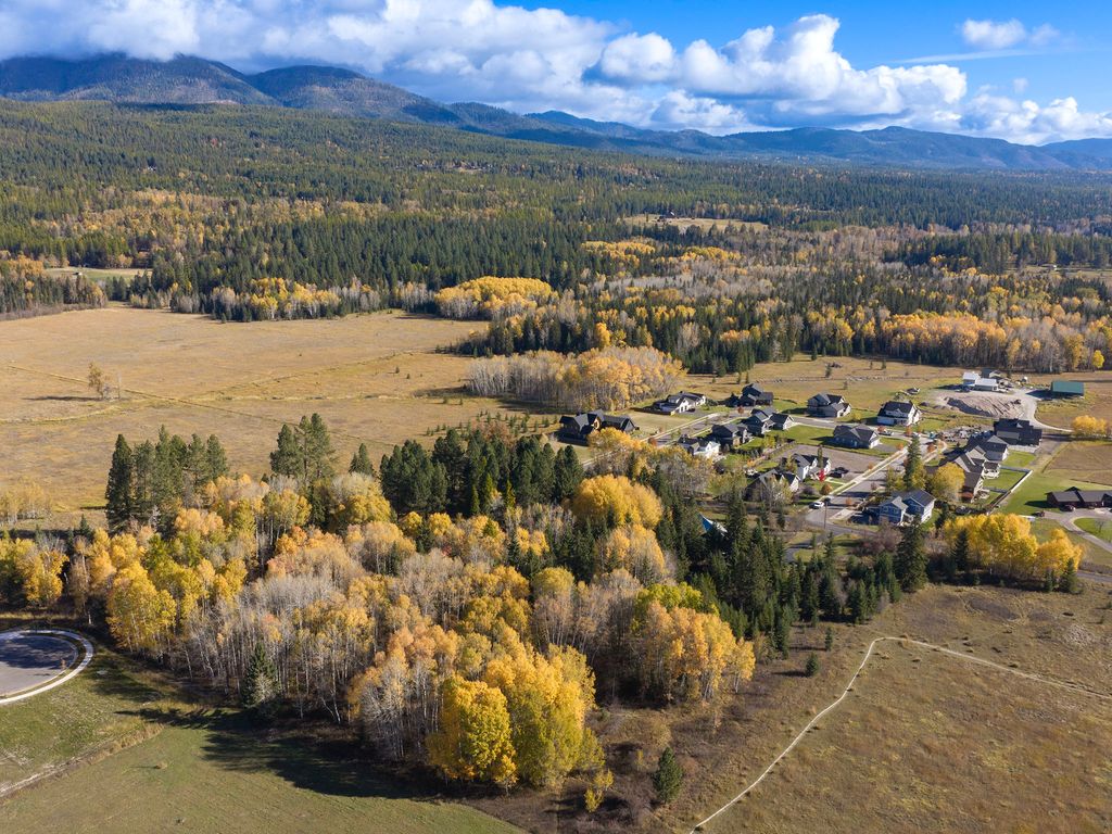 800 Texas Avenue, Whitefish, MT 59937 photo 2