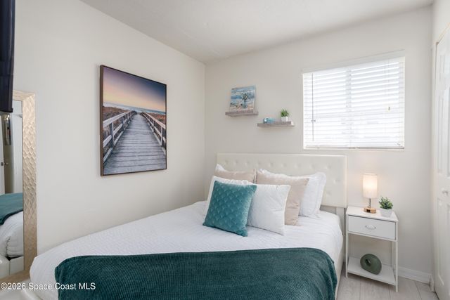 211 Circle Drive 15b, Cape Canaveral, FL 32920