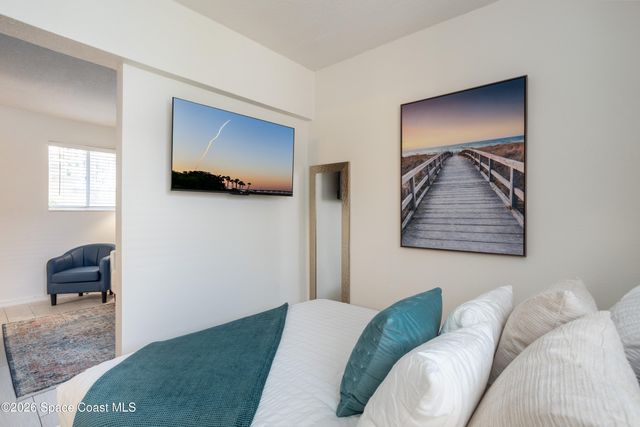 211 Circle Drive 15b, Cape Canaveral, FL 32920