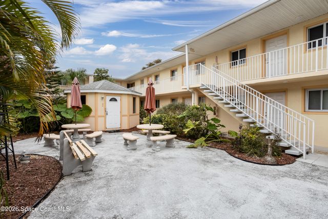 211 Circle Drive 15b, Cape Canaveral, FL 32920