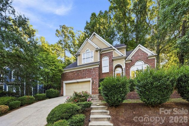 4131 Beauvista Drive, Charlotte, NC 28269