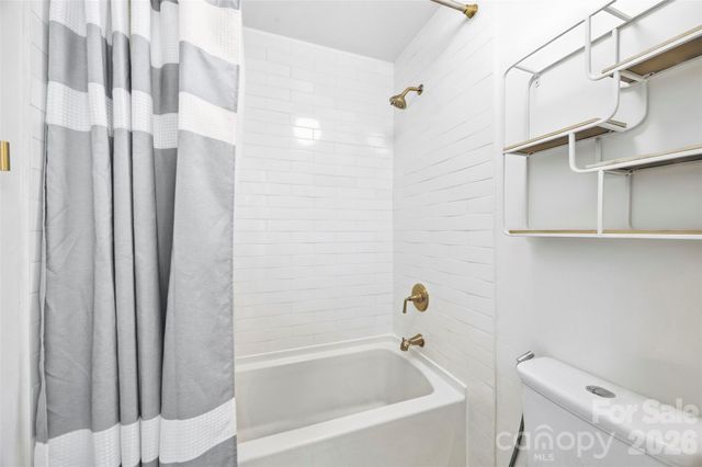 4131 Beauvista Drive, Charlotte, NC 28269