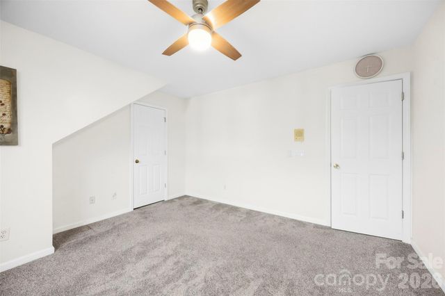 4131 Beauvista Drive, Charlotte, NC 28269